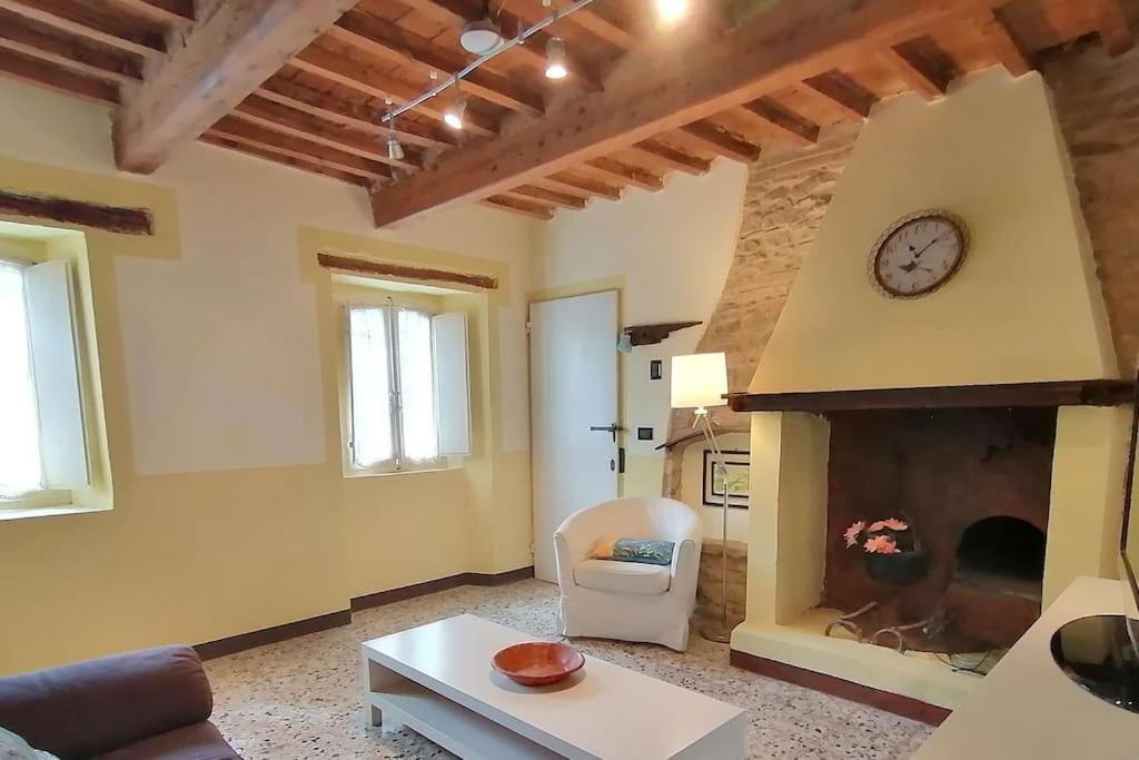 فيلا Casale San Teodoro - Mondaino Rn المظهر الخارجي الصورة